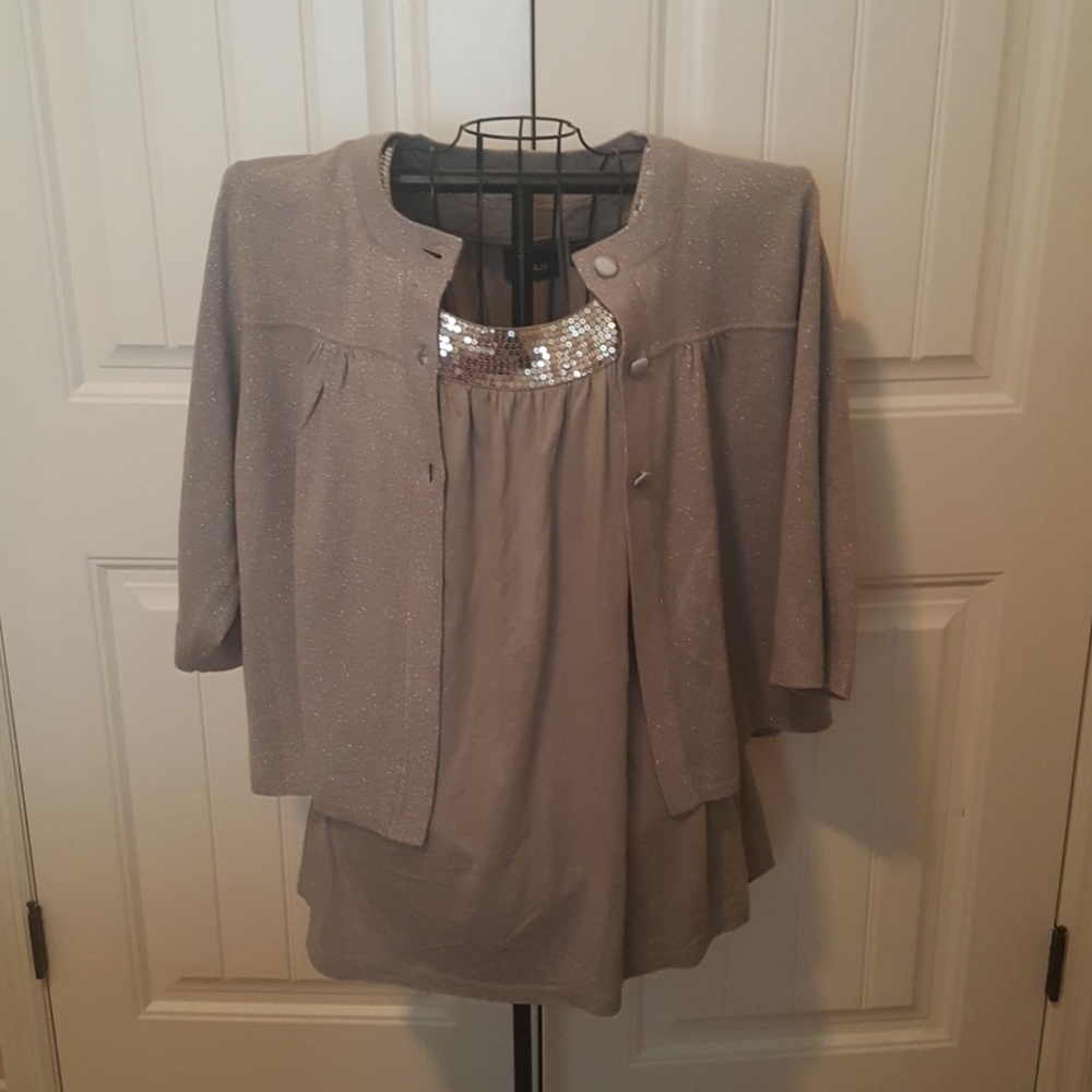 Silver/Grey squint avenue Tank and Sweater